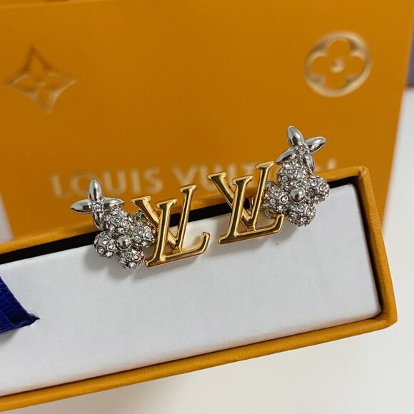 Louis Vuitton women's earrings - Picture 3 of 7